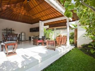 4s At Square Villa Seminyak (Bali)