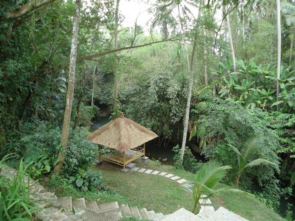 Guest house Beji Indah 4*