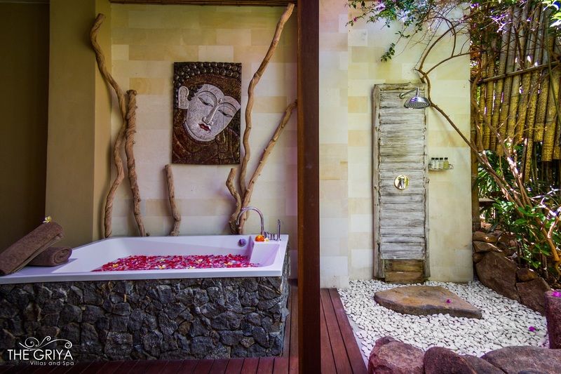 The Griya & Hotel 5*