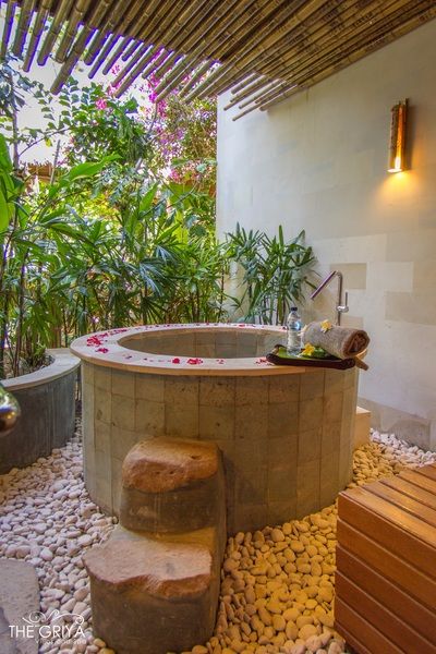 The Griya & Hotel Ambat