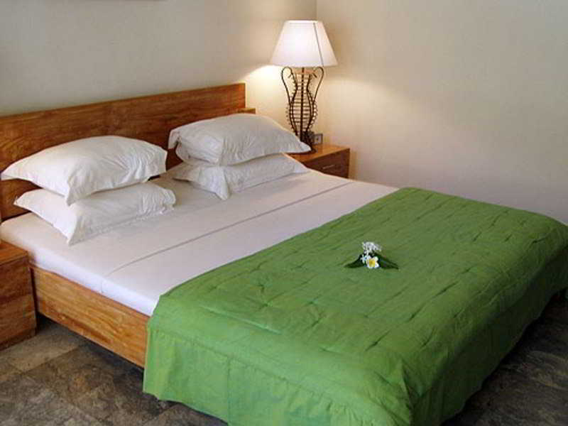 Bali Court & 3*