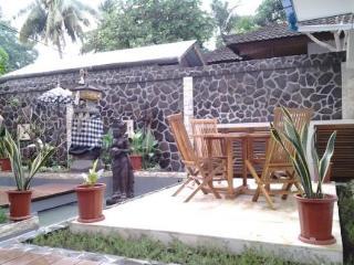Oasis Guest house Lovina (Bali)