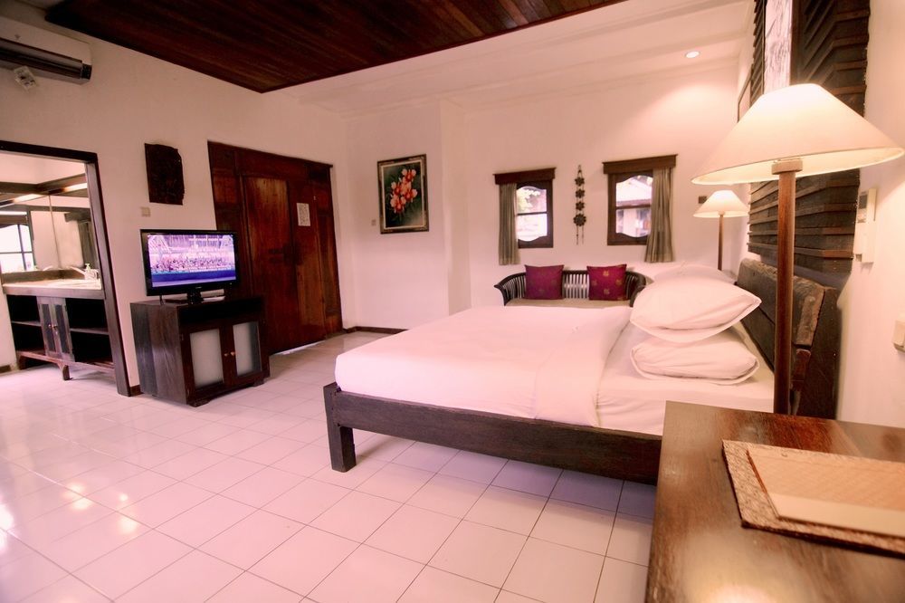 Bali Taman & Lovina Hotel