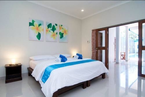 Oasis 3* Lovina (Bali)