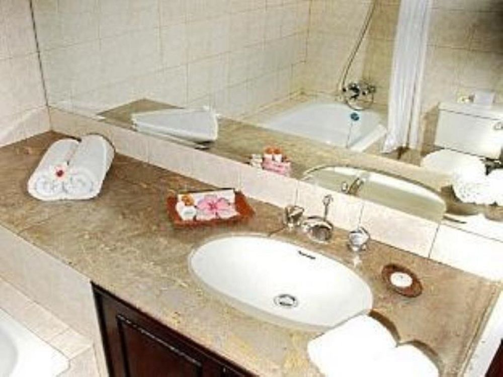 Yulia Village Hotel 3*