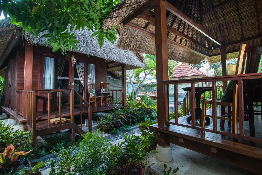 Holiday park The Nichos And 3*