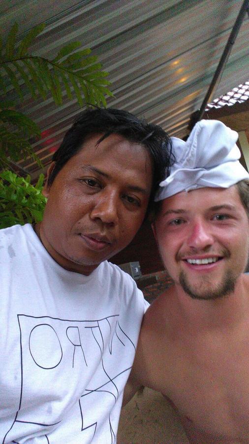 Made Roejas Uluwatu (Bali)