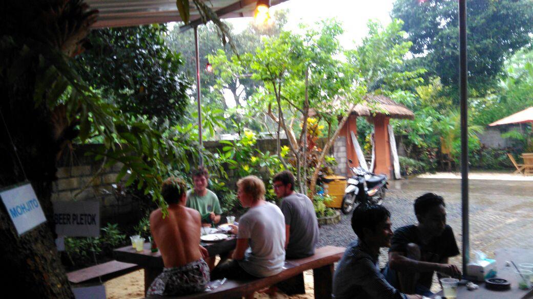 Homestay Made Roejas Uluwatu (Bali)