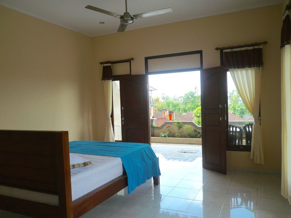 Rumah Wayans Lipah 2*