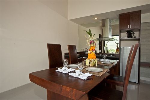 Swiss-belvillas Umalas Villa *