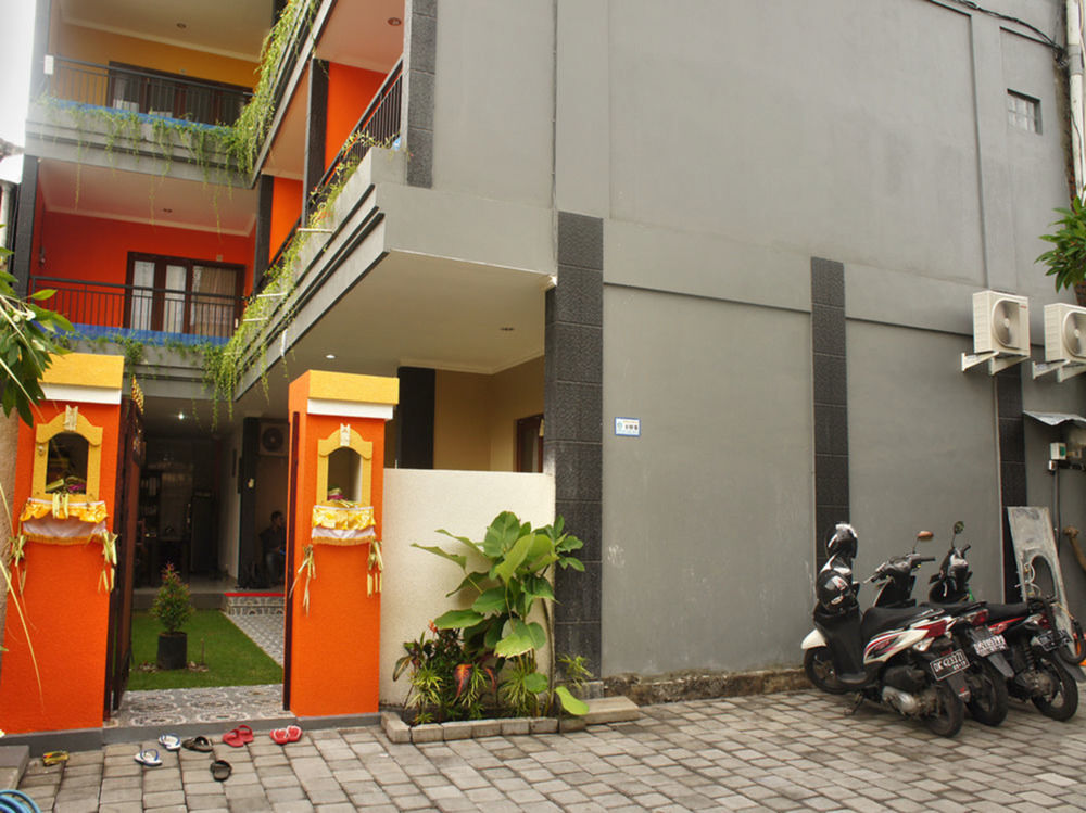 Rena Segara House