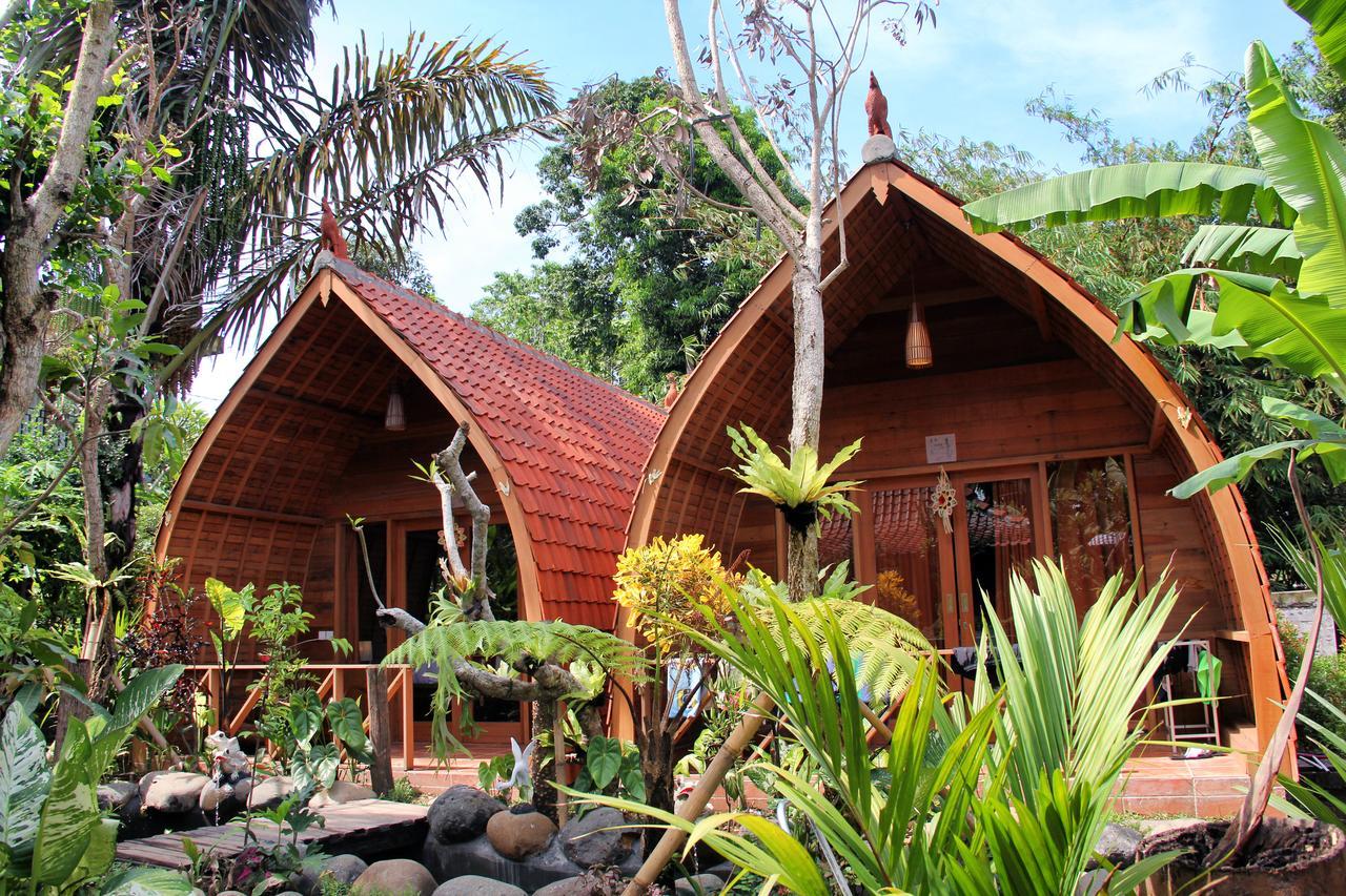 Ryanbagus Wisma tamu