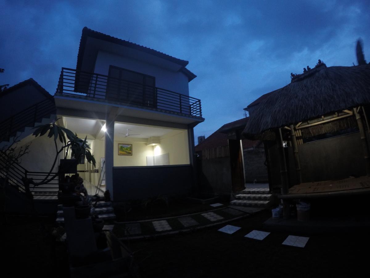 Pluto House Homestay Canggu (Bali)