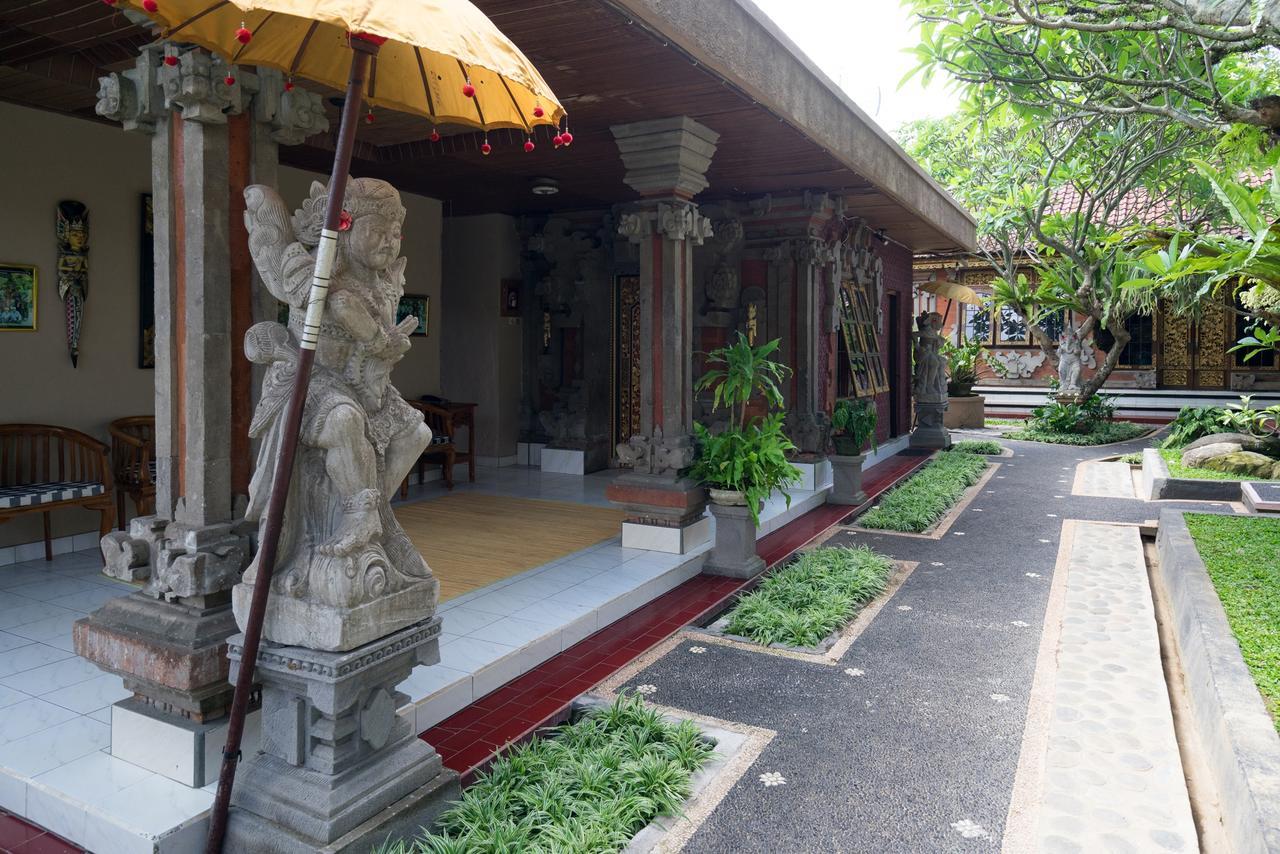Nuaja Balinese