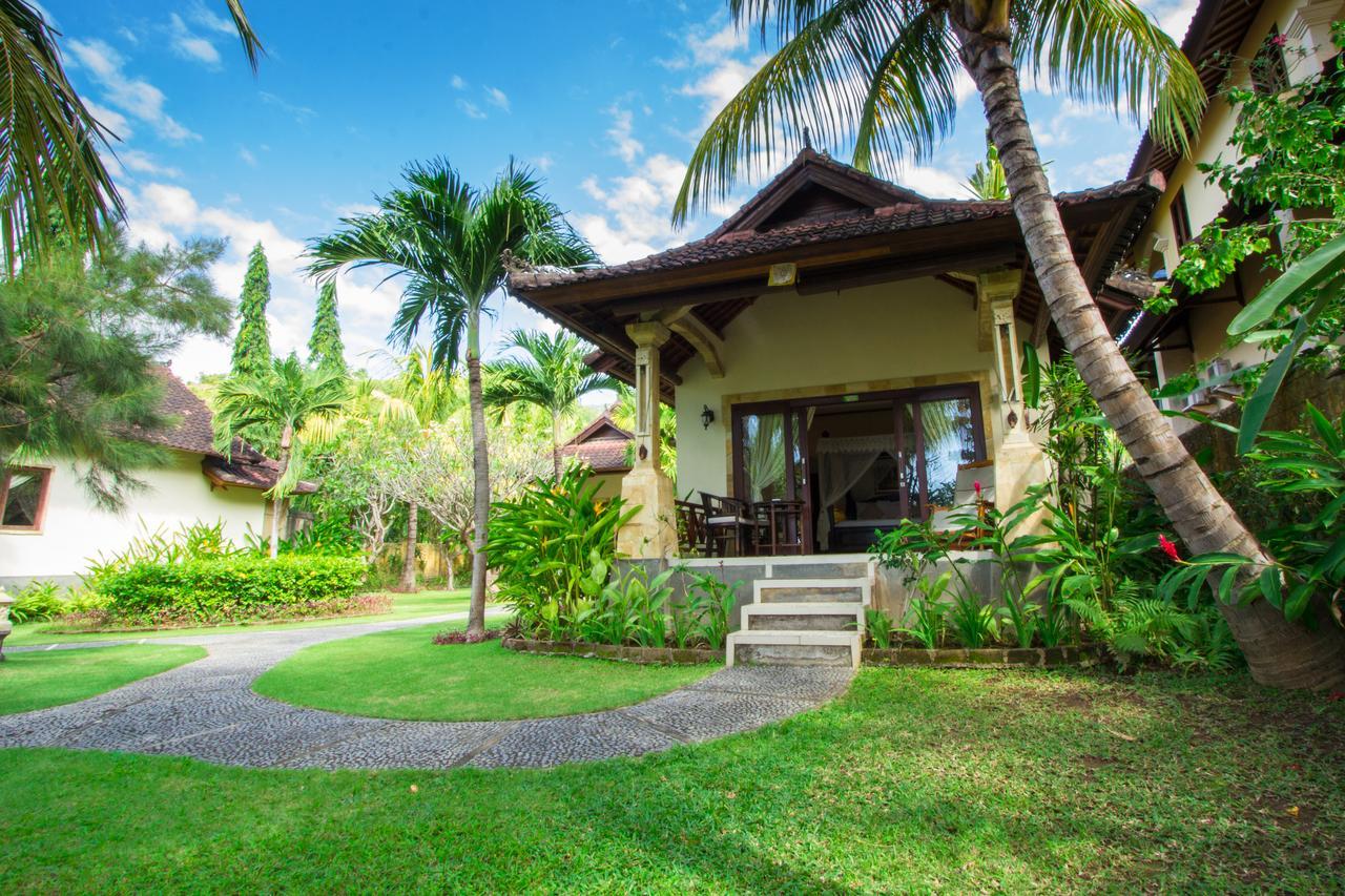 Resort Arya And Dive Center Amed (Bali)