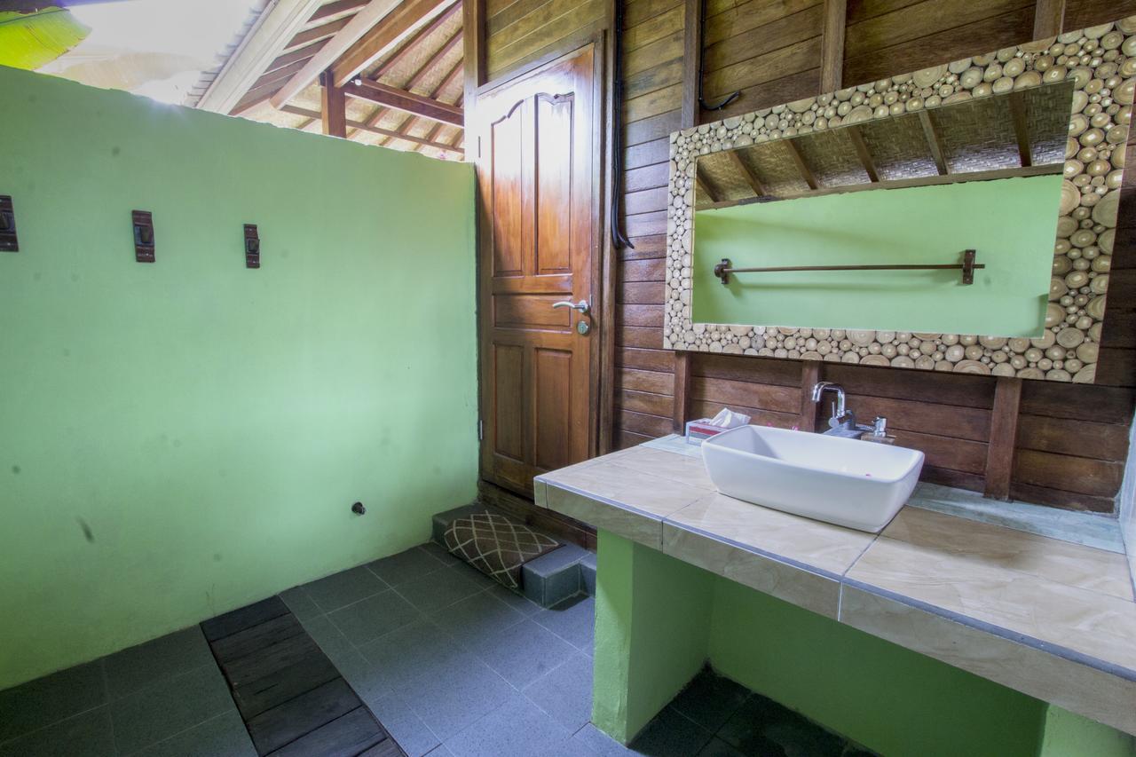 Taman liburan Amora Hut's