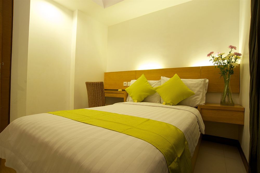 Sunset And Condotel 2*