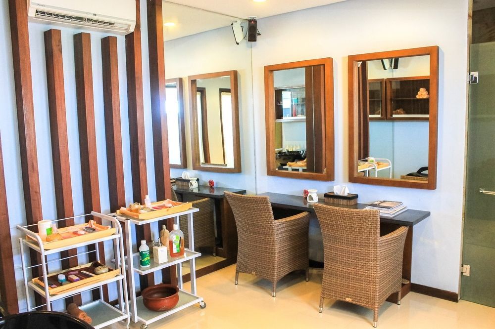 Hotel Wyndham Garden Kuta Beach Bali 4*