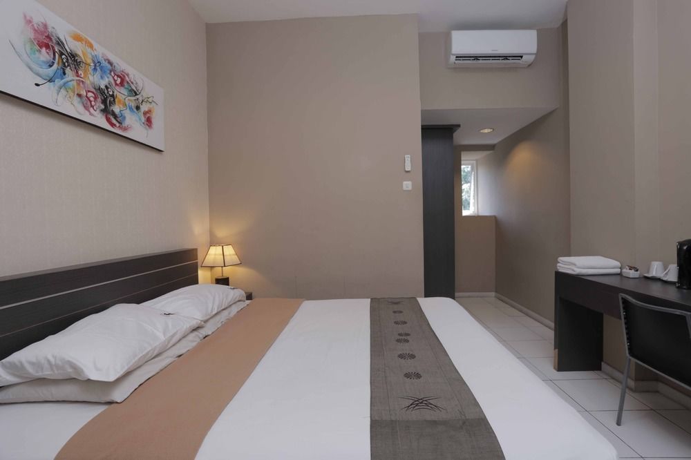 Sense Sunset Hotel 4*