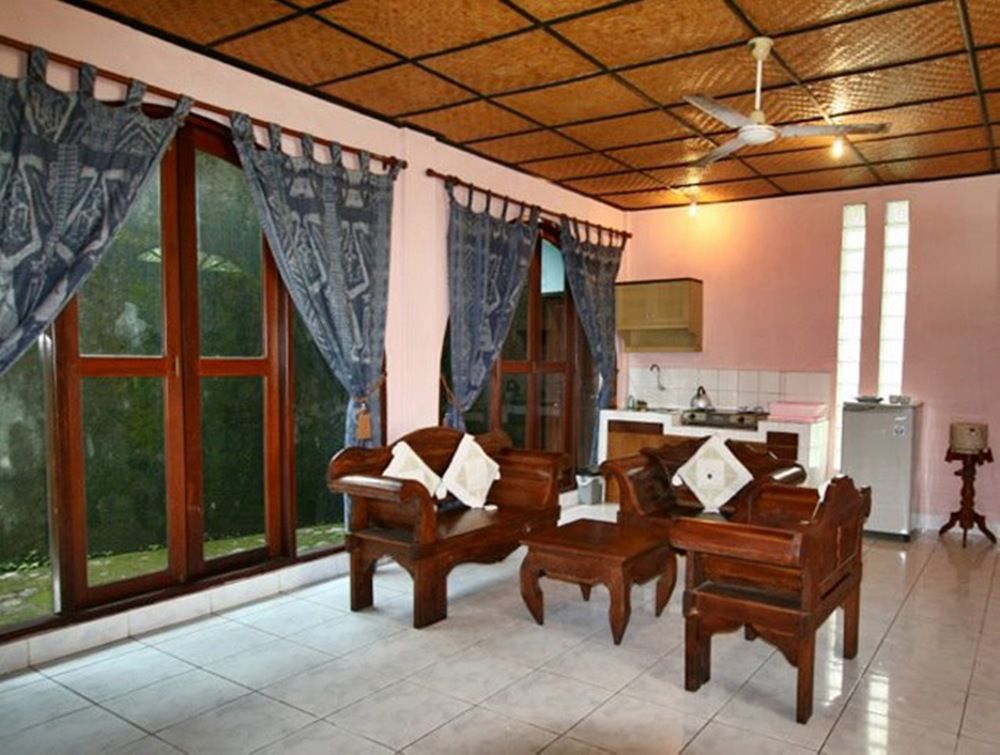 Puri Royan Hotel 2*