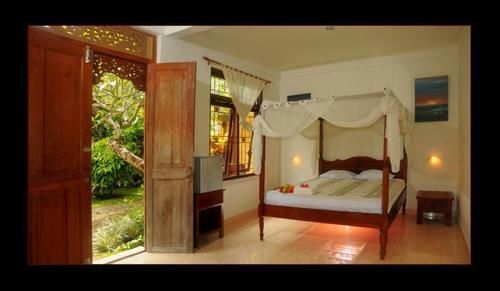 Arca Bungalow Guest house BALI