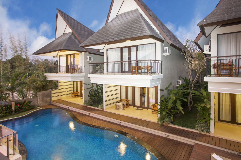 Flamingo Dewata Pool Villa *