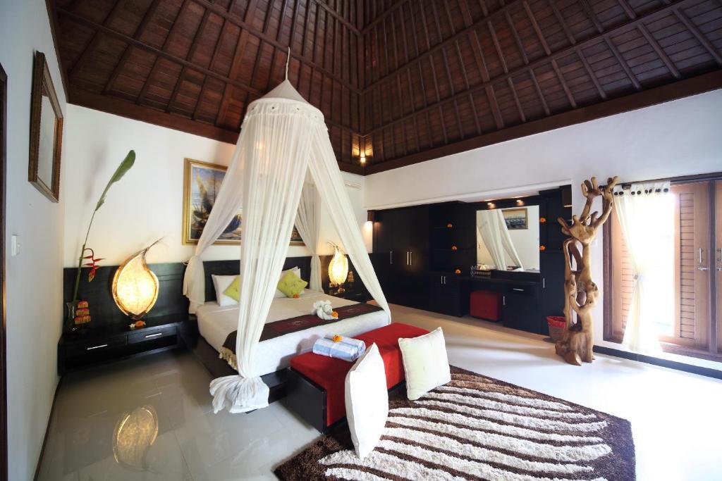 Baruna Sari Villa