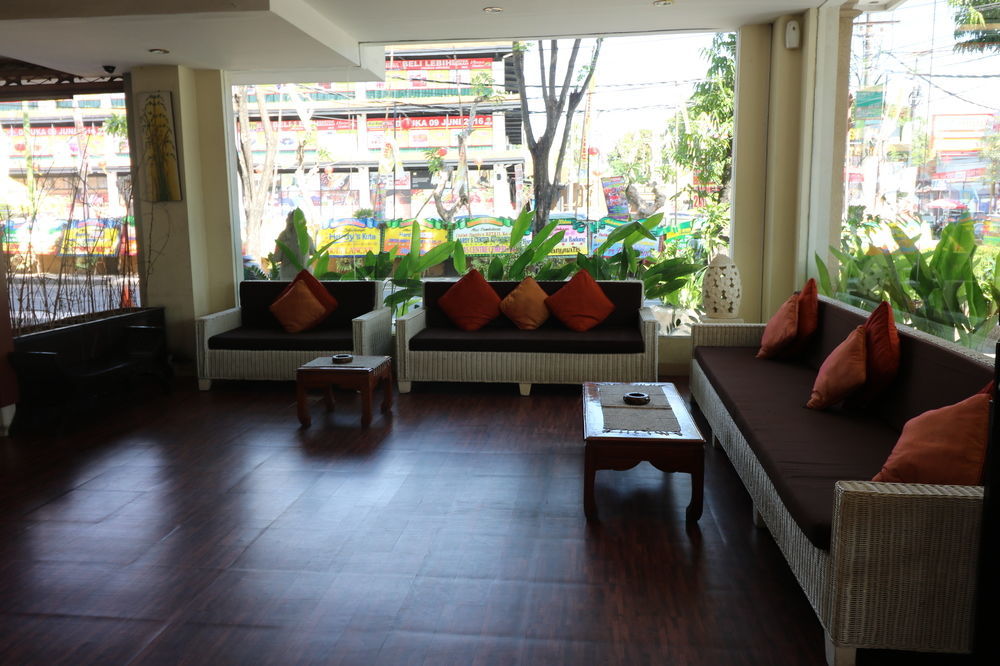 Reddoorz @ Raya Kuta 2*