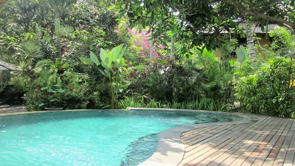 Hotel Pisces Balian 2*