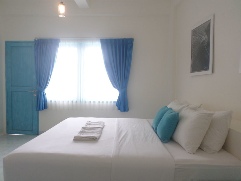 Paras Paros Marina Hotel 3*