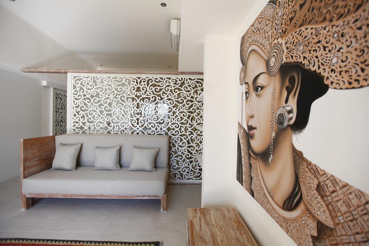 Oberoi 2 Bedrooms Villa