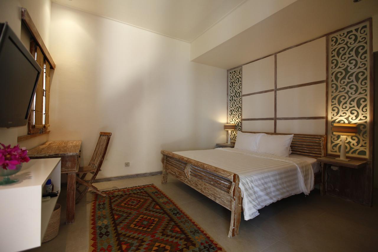 Oberoi 2 Bedrooms