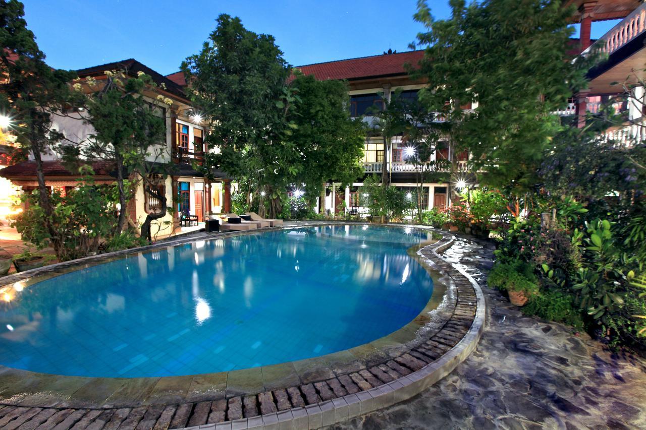 Simpang Hotel