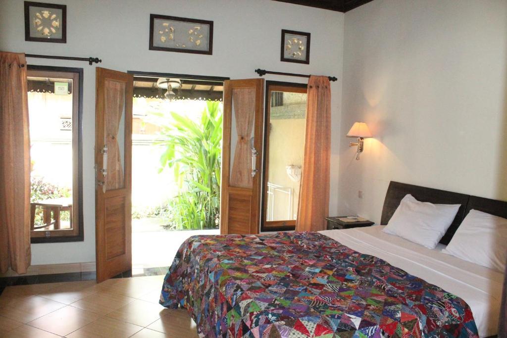 Trijaya Guest house 2*