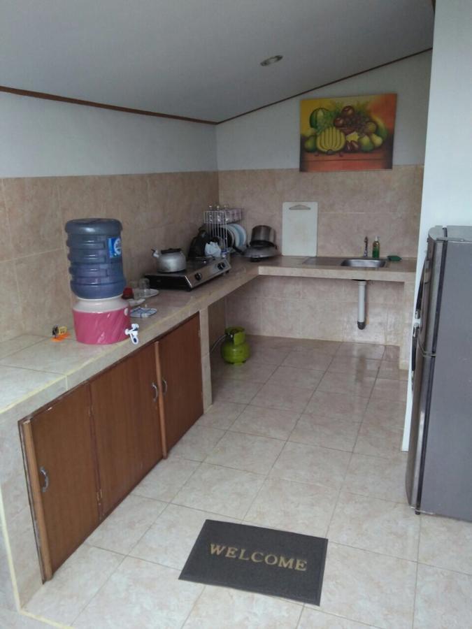 Nari Homestay *