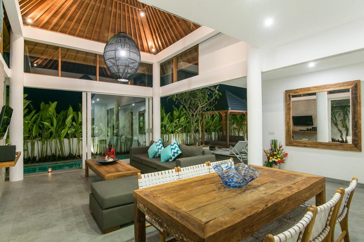 Kobe Beachside Berawa Location Villa