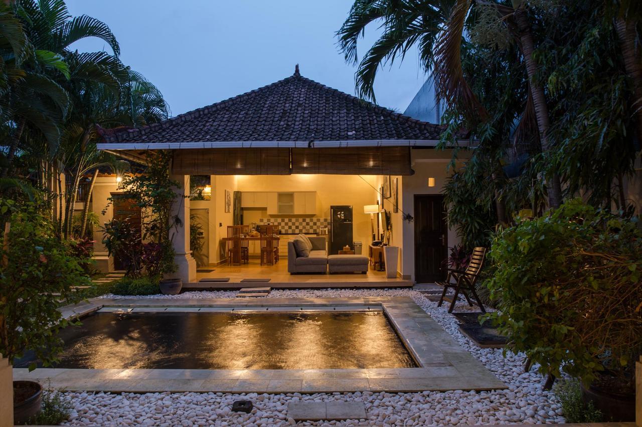 Deshy * Seminyak (Bali)