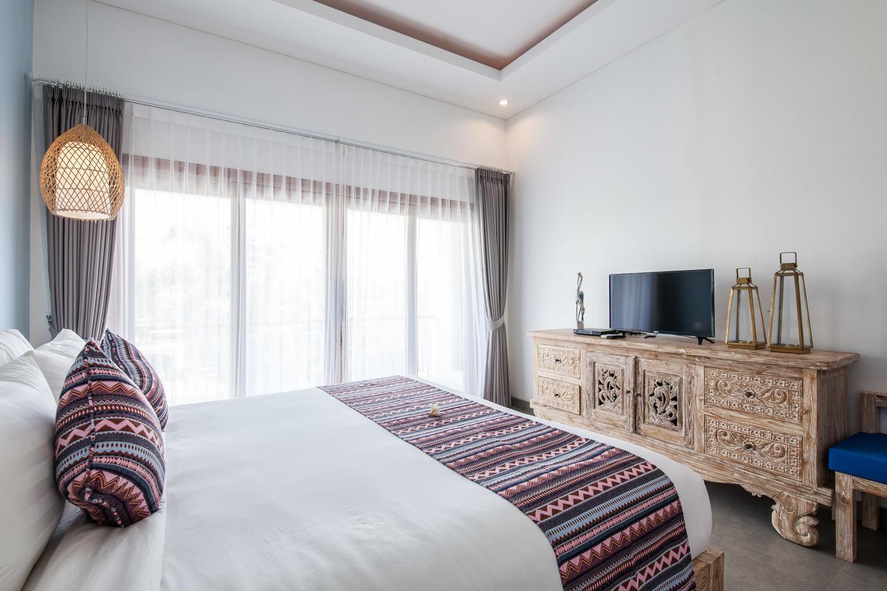 Ambermoon Villa