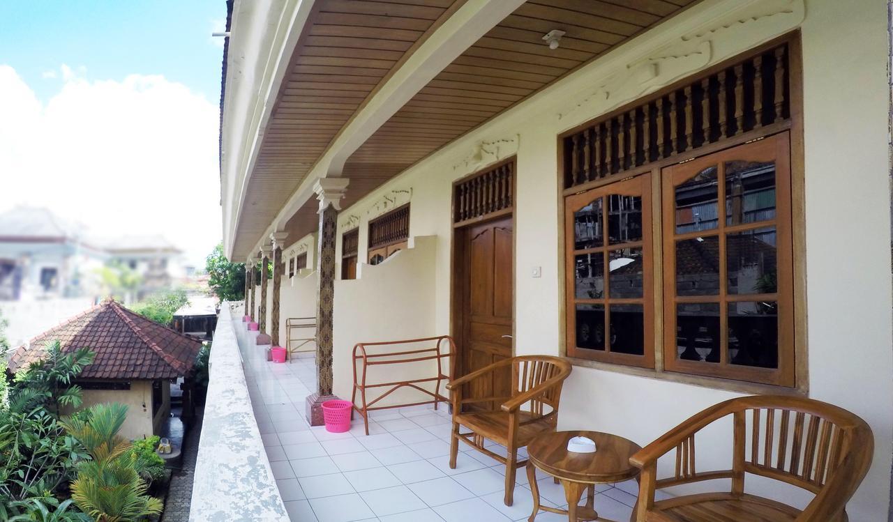 Bali Manik 2*