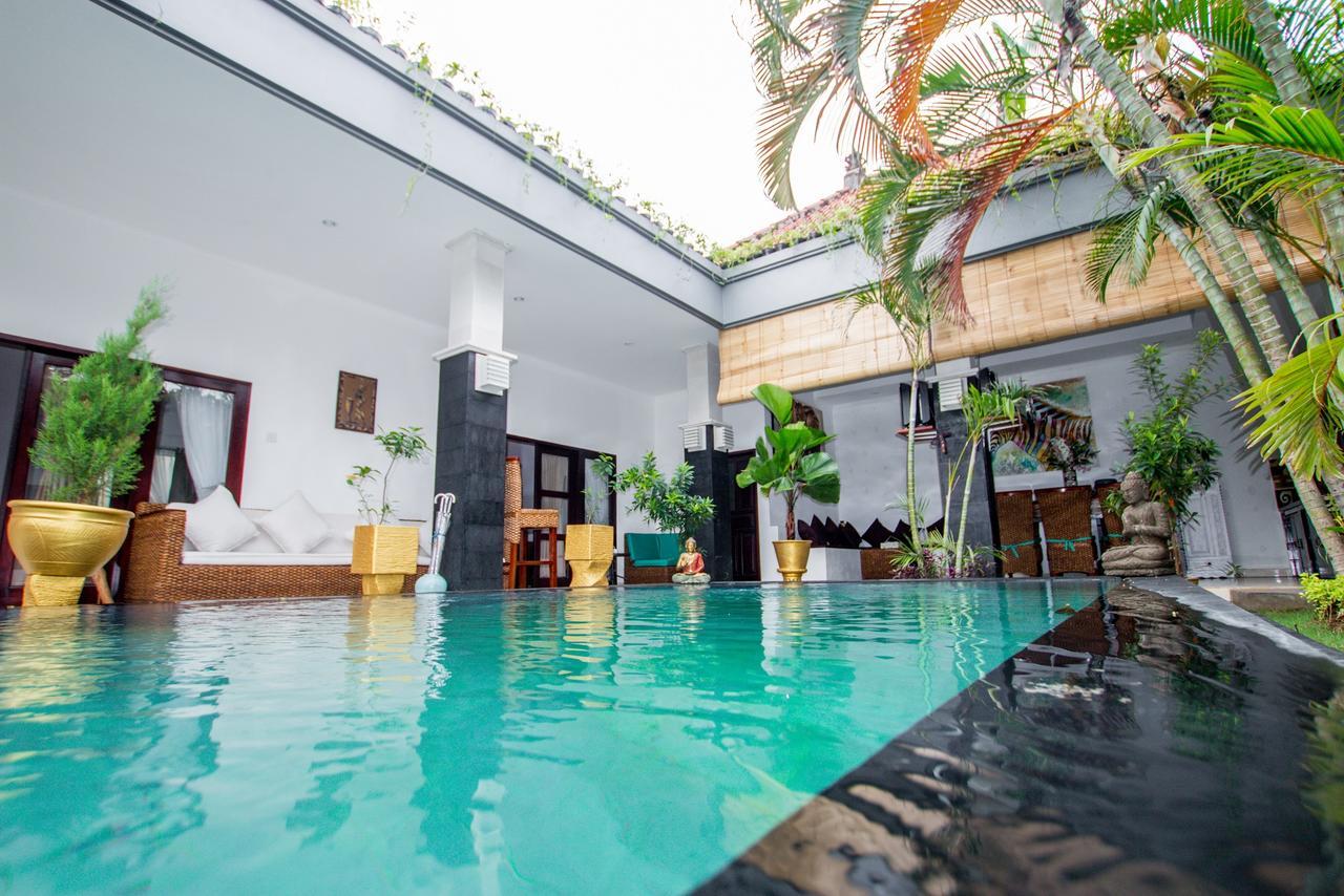 Av Coco Villa Seminyak (Bali)