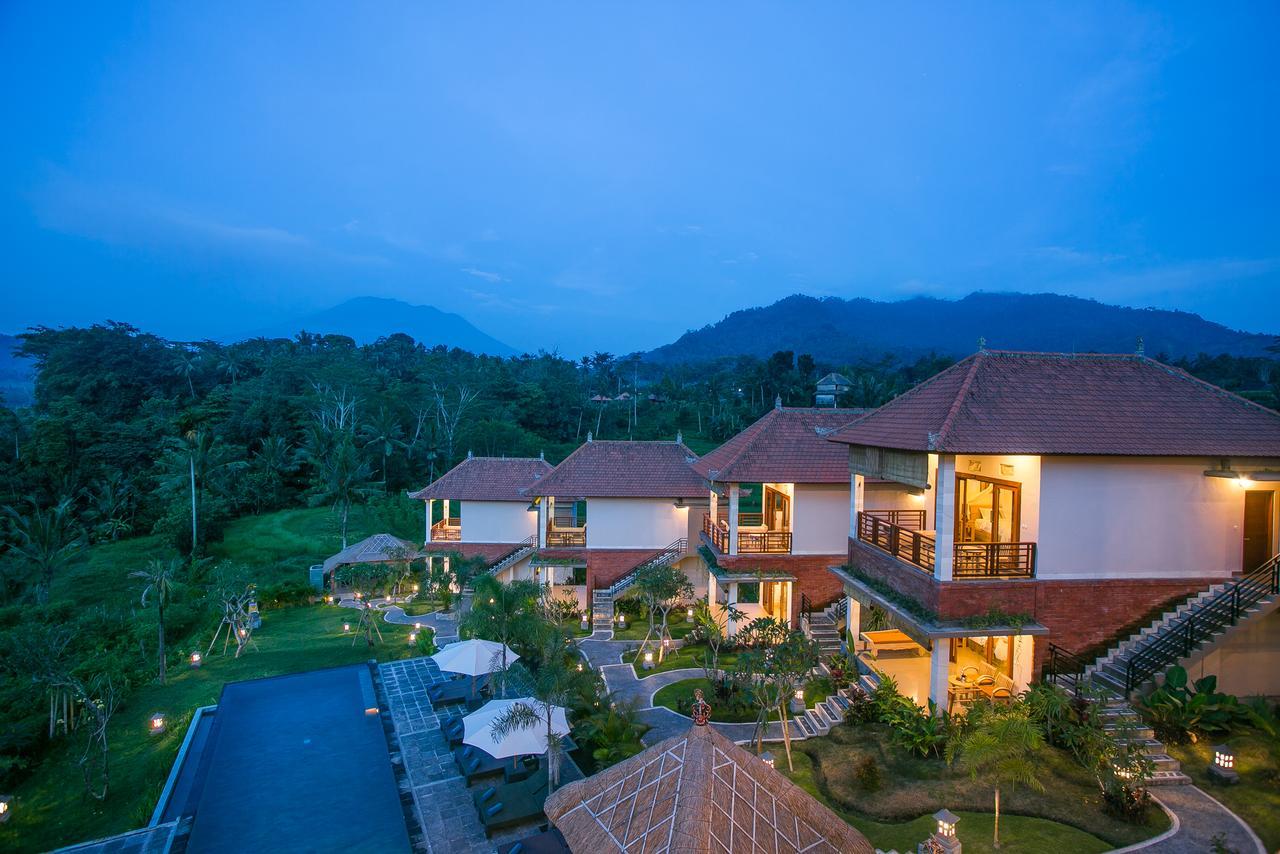Alamdhari And Guest house