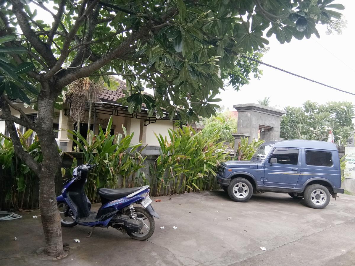 Karning Guest house *