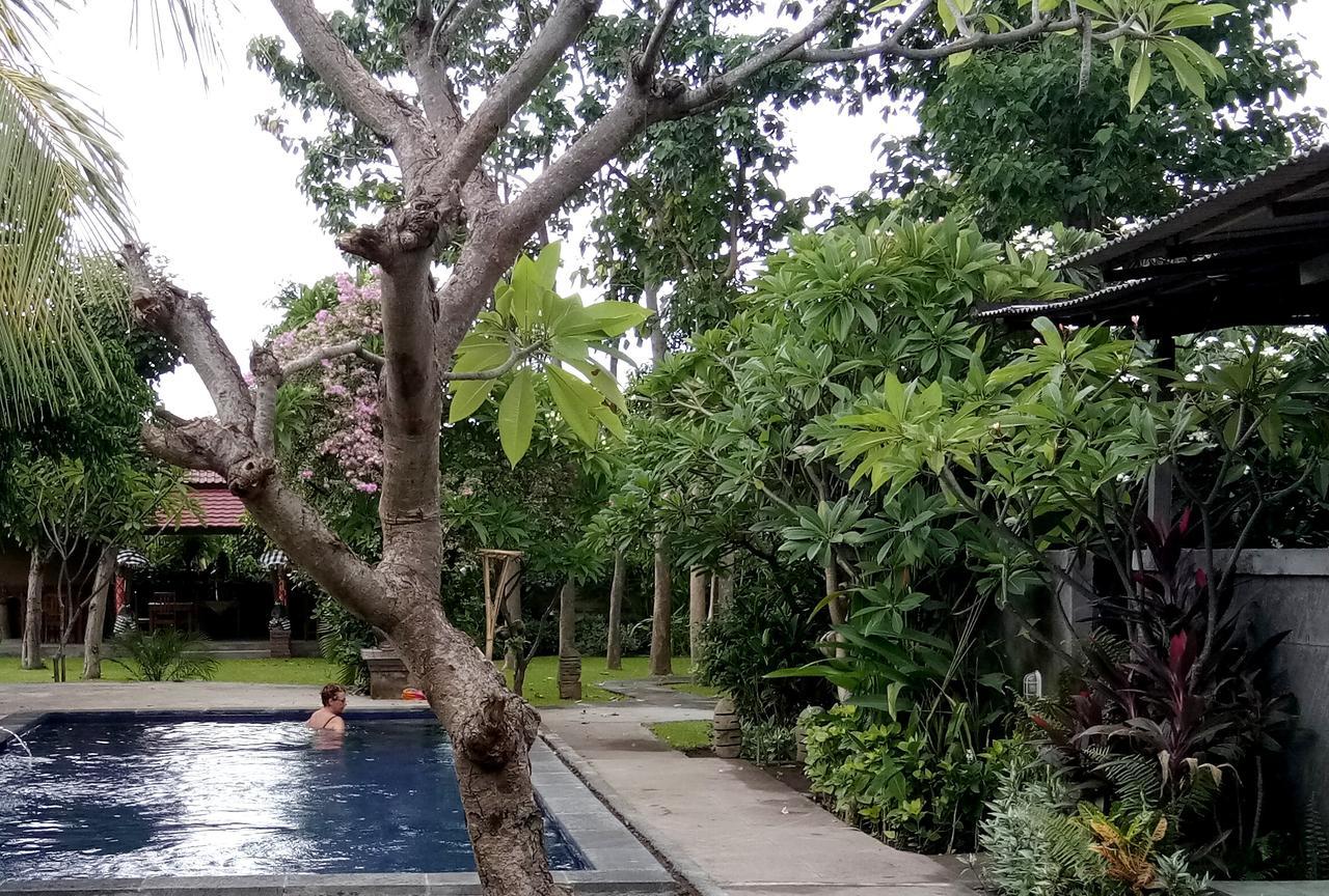 Karning Guest house Pemuteran (Bali)