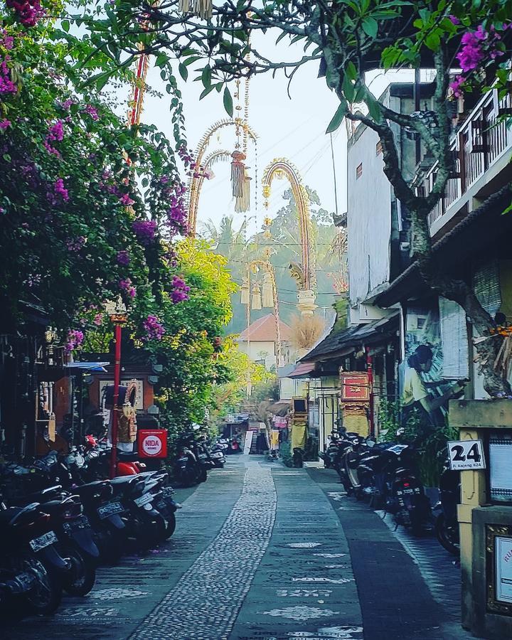 11 On Kajeng Ubud (Bali)