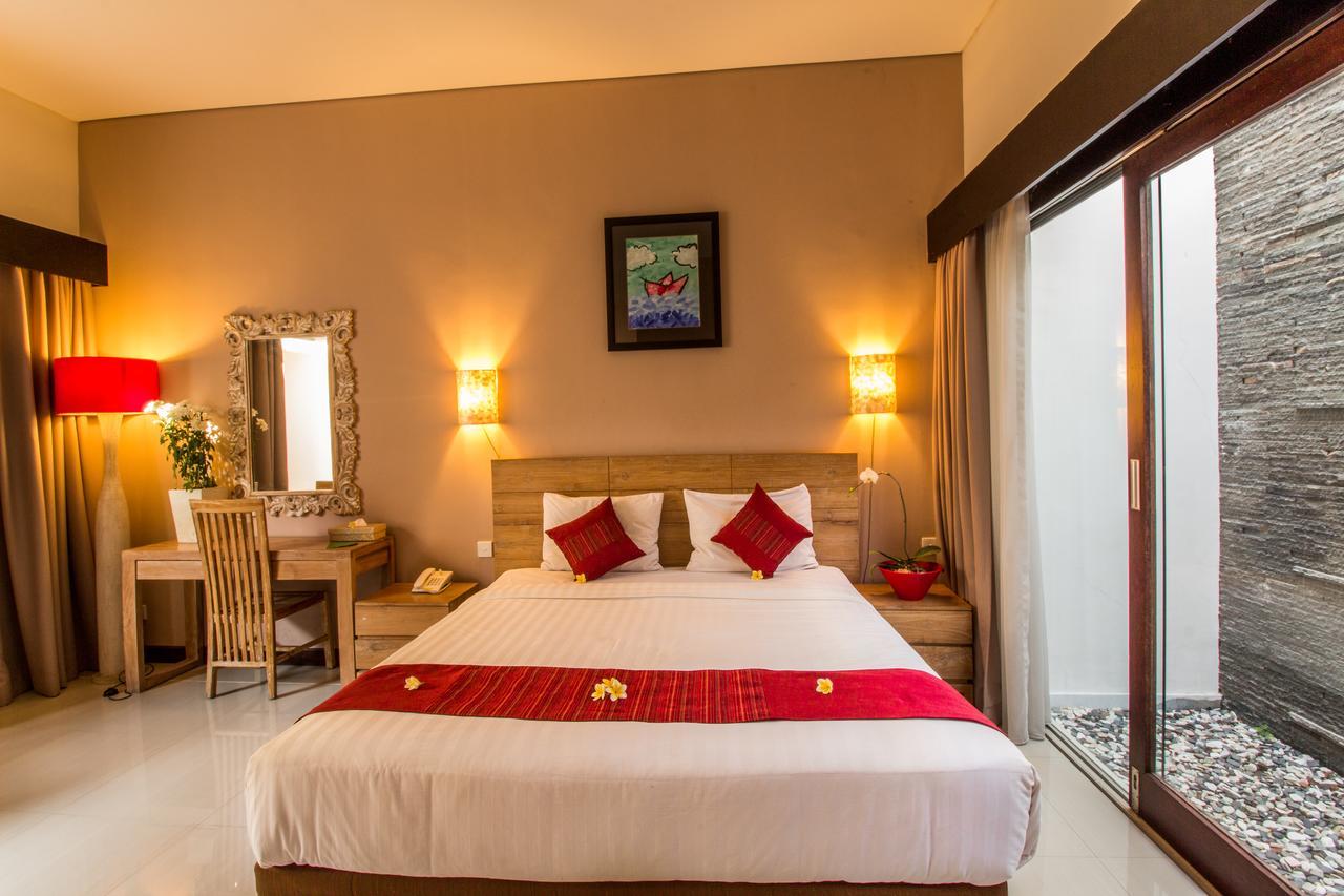 Svarna Hotel Seminyak (Bali)