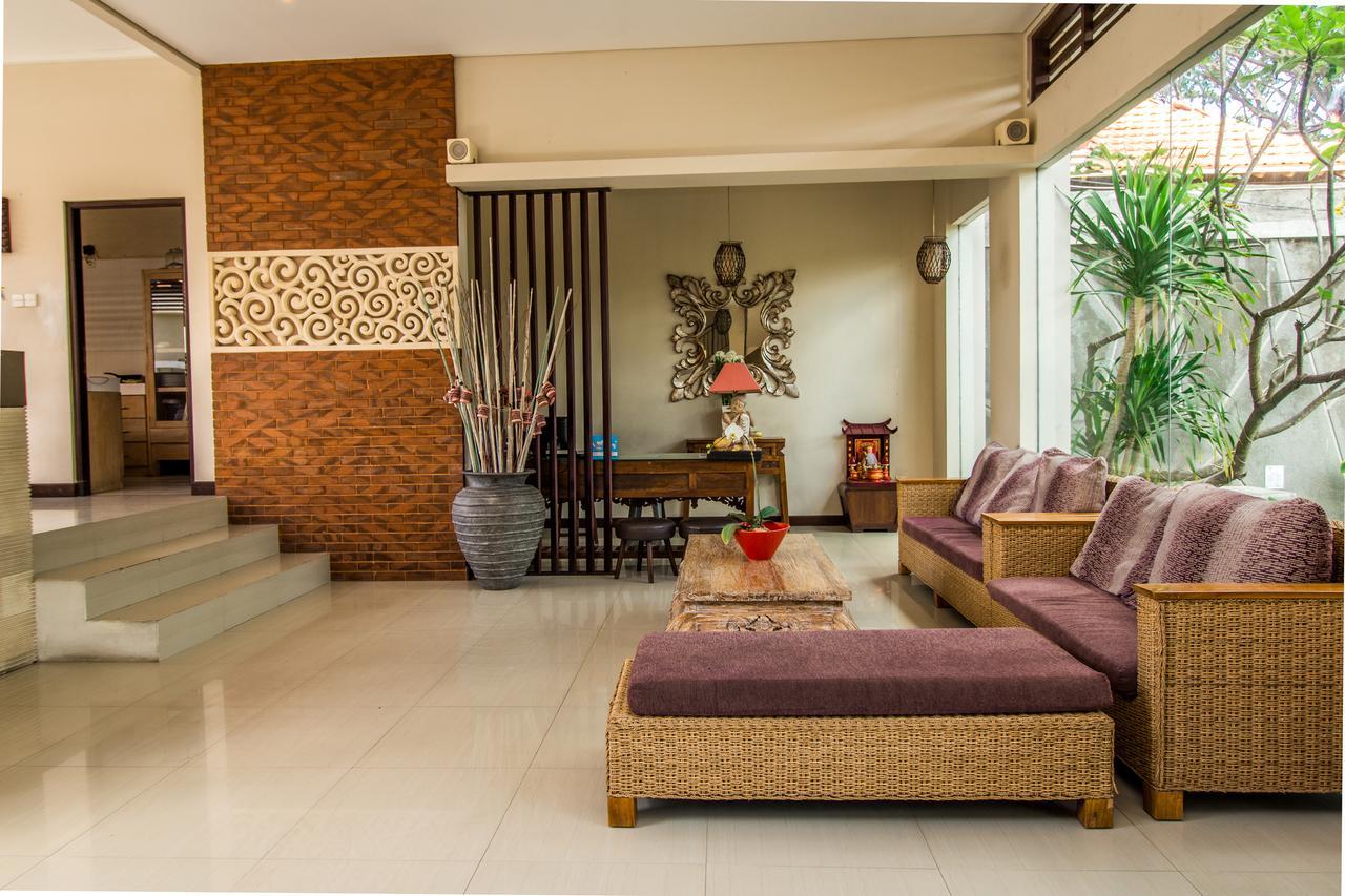 Svarna 3* Seminyak (Bali)