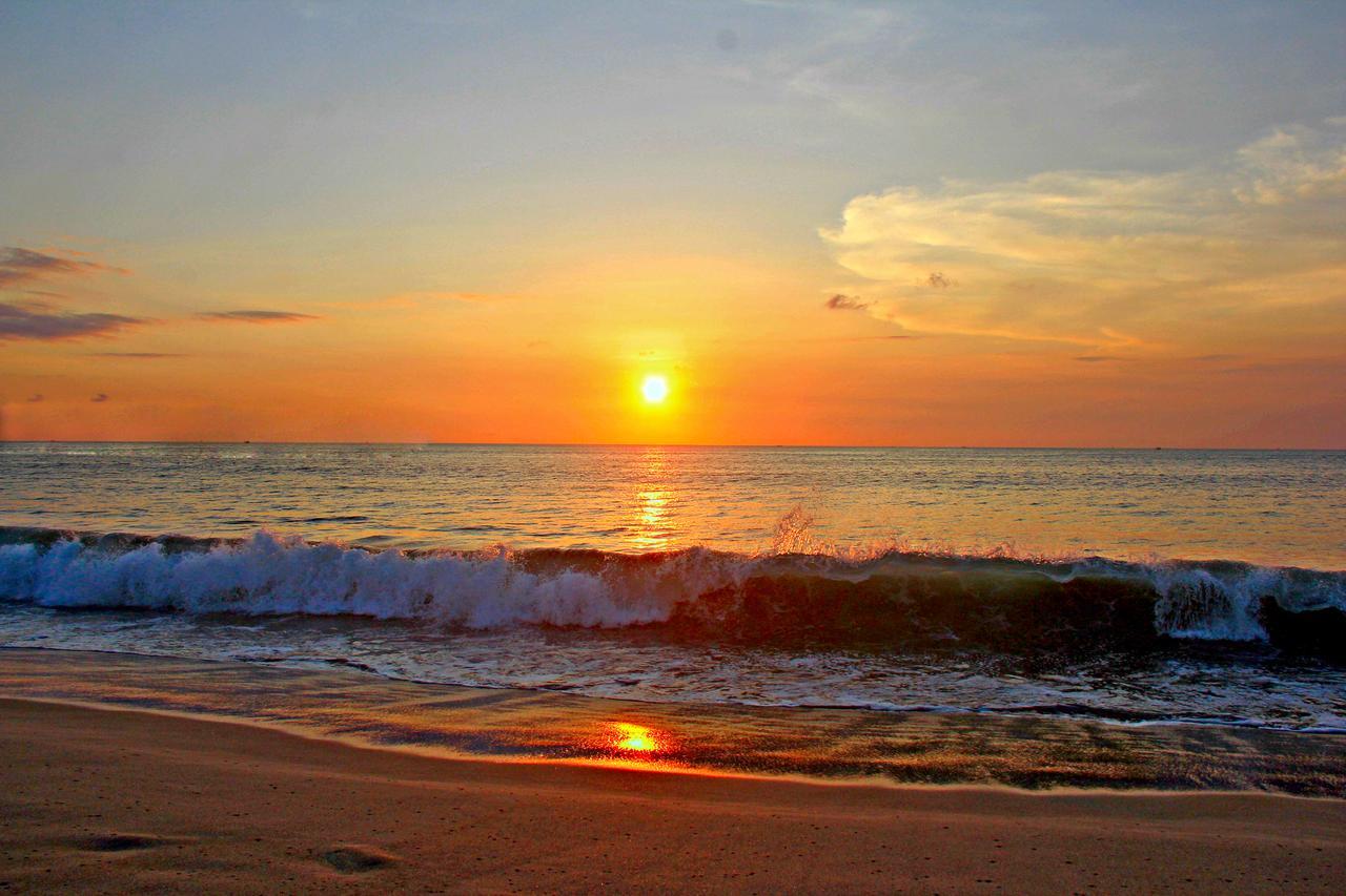 Resort Melasti Beach & Spa 3*