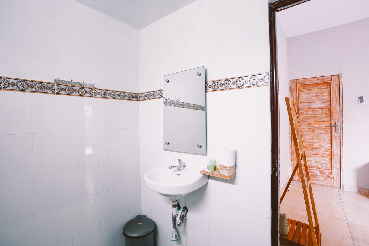 Swan House Guest house Canggu (Bali)