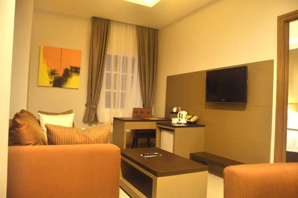 Lorin New Kuta 4* Pecatu (Bali)