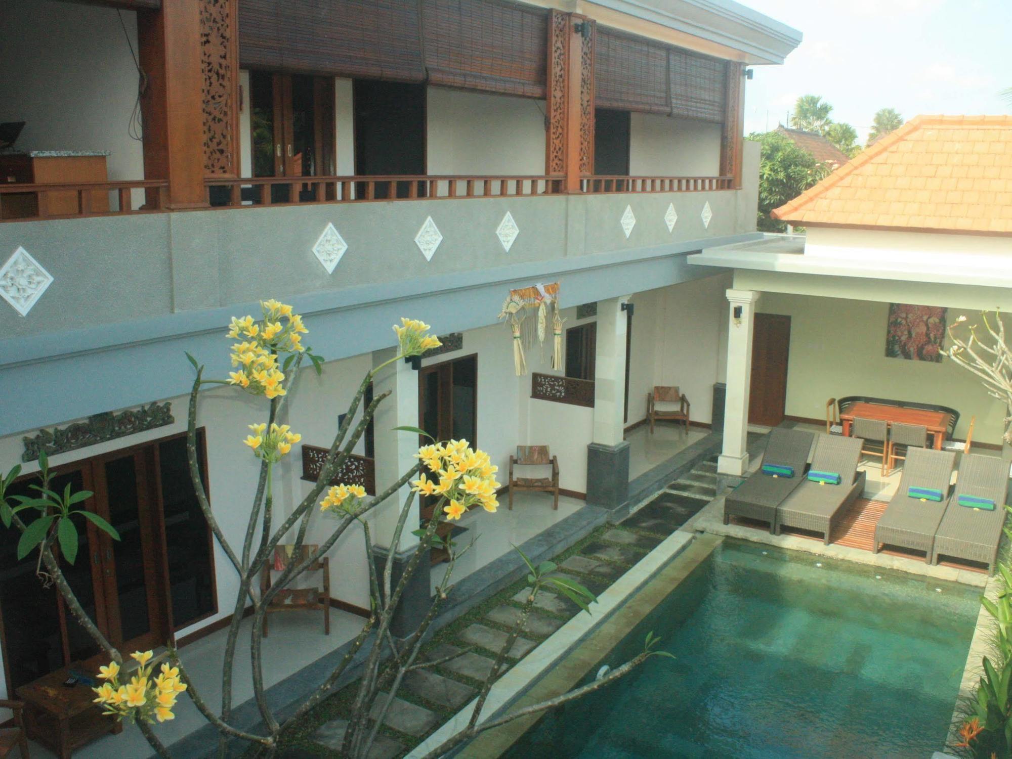 Md Guesthouse By Best Deals Asia Hospitality 3* Seminyak (Bali)